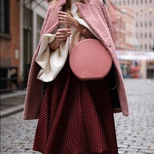 Meet your Posher, Sarinthip